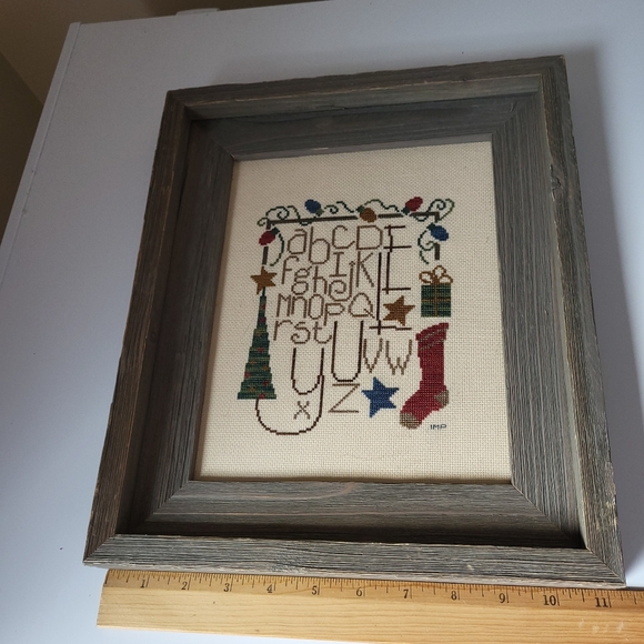 Handmade Primitive Christmas Theme Cross Stitch Sampler - Picture 8 of 15